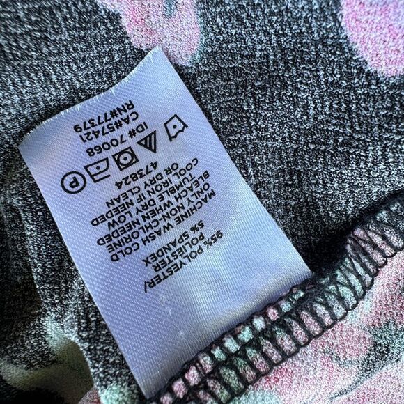 5 for $45 Ann Taylor Wrap Top Blouse Shirt Size SP Floral - Picture 7 of 7